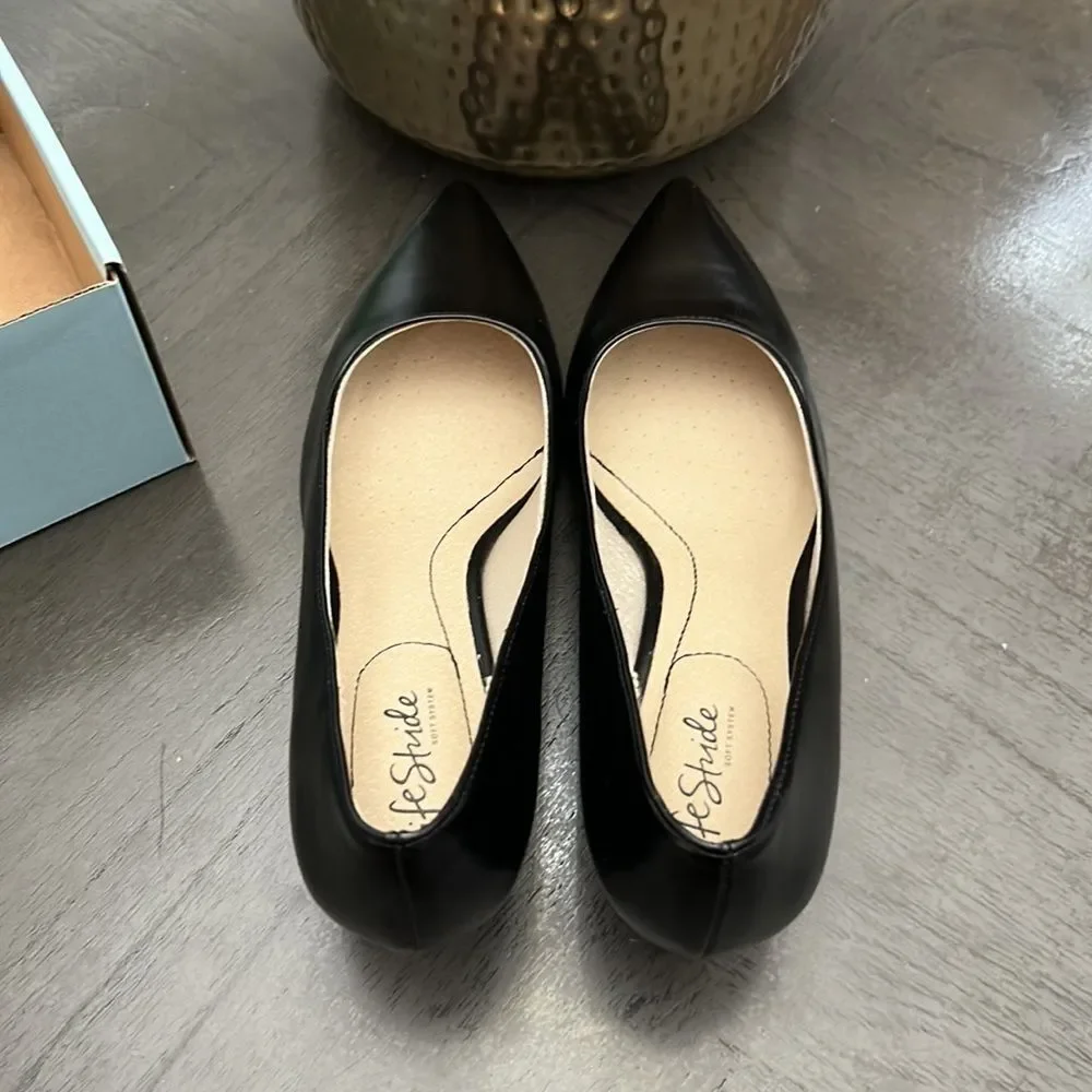 LIFESTRIDE Minx Pumps